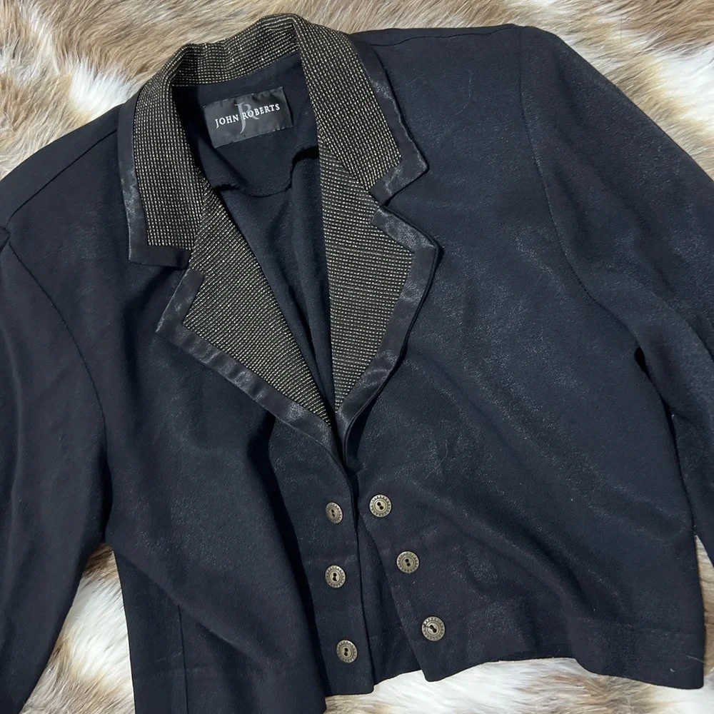 JOHN ROBERTS - Picture 7 of 8